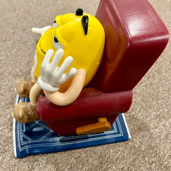 M&M’s vintage candy dispenser. Excellent like new condition. - Picture 2 of 5